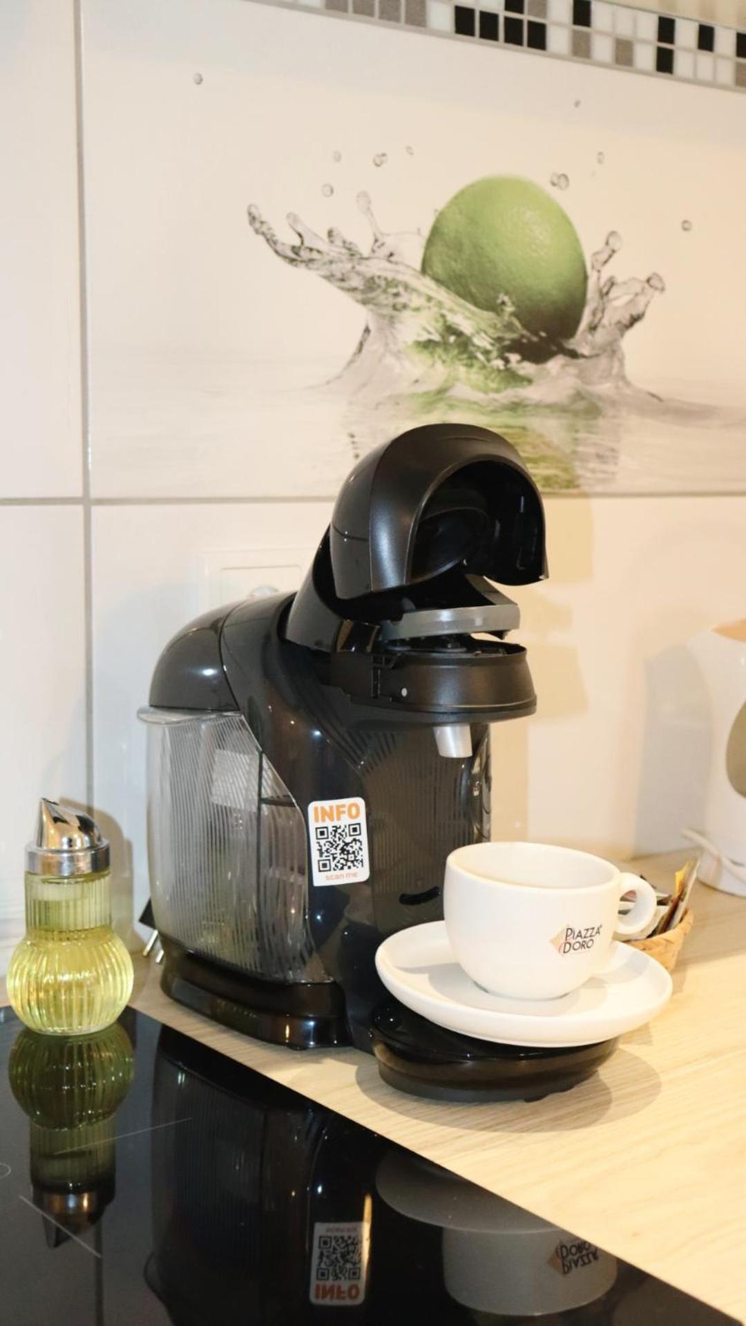 Apartman - Cafe Princ Pod Hradem Wifi, Klima Sternberk Exterior photo